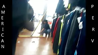 絲襪的黑髮女郎在doggistaile色情片給了屁股