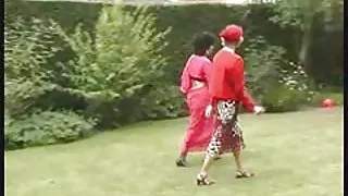 在攝像頭色情片之前，Kachok性交了一個漂亮的女朋友