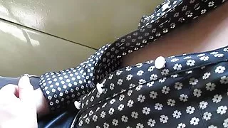 腳戀物癖混蛋公雞在她的家庭色情視頻