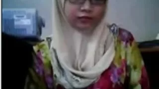 美麗的婊子騎在迪克色情上面