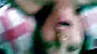 炸薯條兩小牛輪流色情
