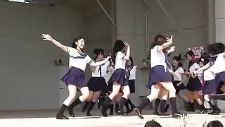 在所有地方色情烤的白髮婊子
