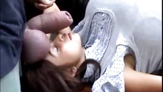 溫柔的Alyonushka給這位紳士一個多汁的陰部色情片